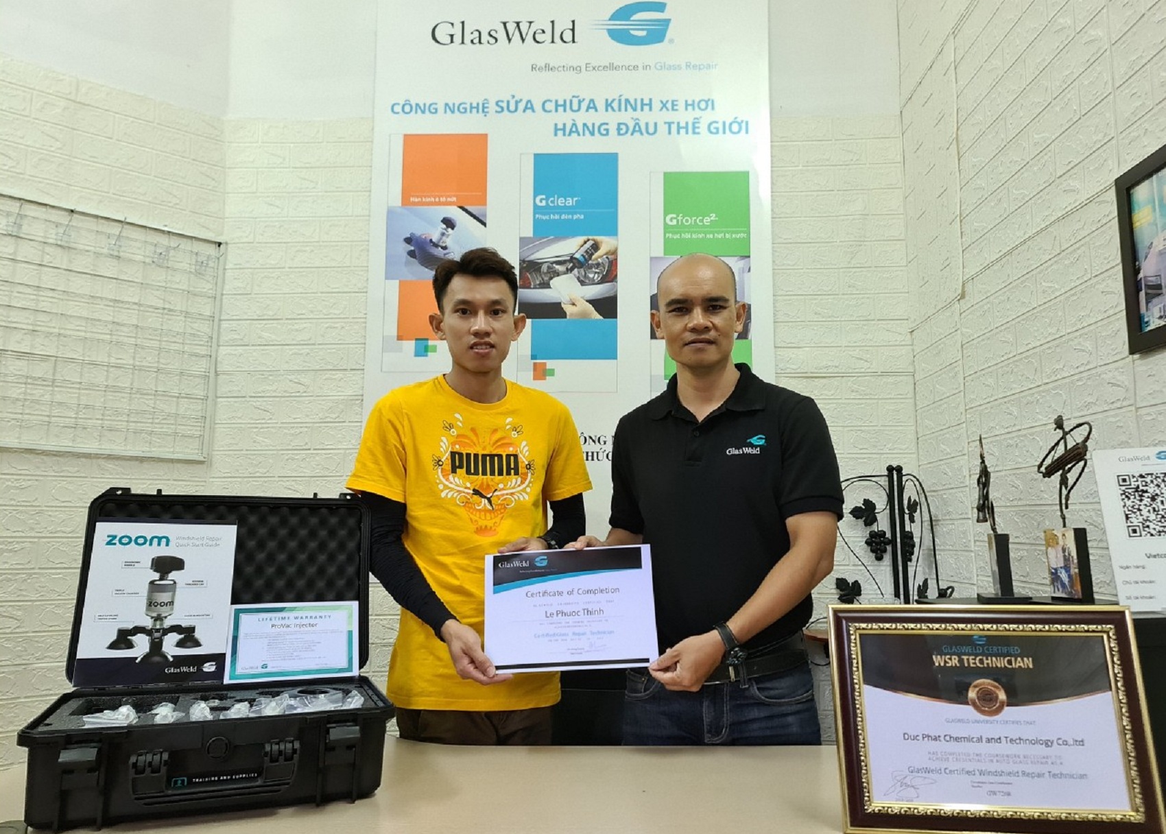 GlasWeld - Công nghệ sửa chữa kính ô tô hàng đầu thế giới